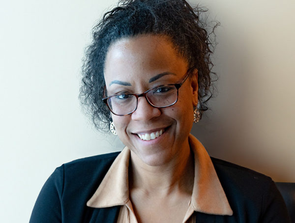 Julie Eyelom